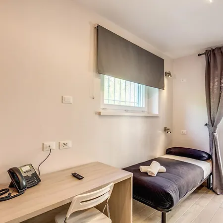 Aurelia Vatican ローマ