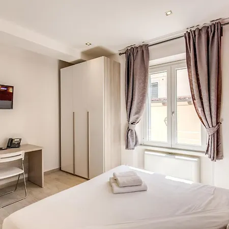 Aurelia Vatican Pensión 4*